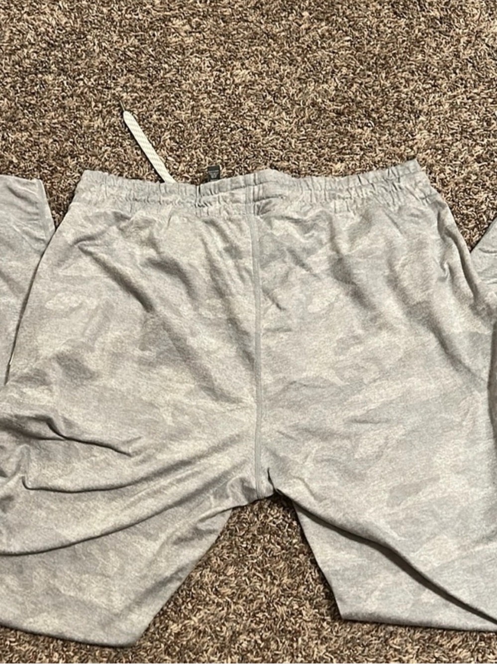 Vuori Performance Joggers - long inseam - Picture 4 of 4